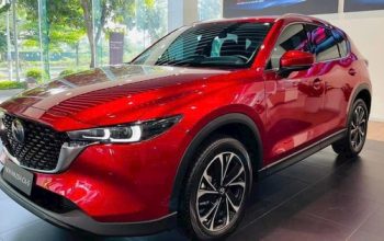 Mazda3 và CX-5 tăng giá 20 triệu đồng, vẫn rẻ hơn Civic và Tucson, nhiều cơ hội giữ ngôi vua doanh số