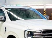 Thêm loạt xe bán tải, SUV hot gia nhập cuộc đua giảm giá