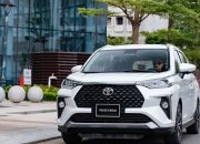 Giá xe Toyota Veloz Cross mới nhất kèm ưu đãi tháng 3/2025