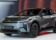 Toyota tung SUV điện mới: Lớn hơn Corolla Cross, màn 14inch, chạy tới 600km/sạc, hướng tới ‘người độc thân đang hẹn hò’