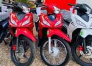 Bảng giá Honda Wave RSX tháng 3/2025, chênh từ 400 nghìn đồng