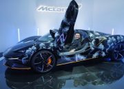 McLaren Elva của đại gia Phạm Trần Nhật Minh đeo biển 40 triệu đồng?