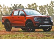 Giá xe Ford Ranger tháng 4/2025, hỗ trợ 50% phí trước bạ