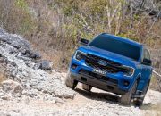 Giá xe Ford Everest cập nhật mới nhất tháng 4/2025