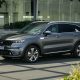 Kia Sorento giảm giá xuống dưới 900 triệu: Dọn kho đón phiên bản mới