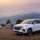 Giá xe MPV cỡ trung Hyundai Custin cập nhật tháng 5/2025