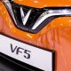 Giá xe điện VinFast VF 5 tháng 5/2025, lăn bánh 0% phí trước bạ