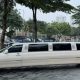 Lincoln Limousine hiếm bán lại giá 1,2 tỷ: Giá ngang Camry mới, dài gần gấp đôi C-Class, có ghế sofa, quầy bar ‘sang chảnh’
