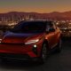 Toyota C-HR tái xuất ấn tượng: Lột xác thành SUV chạy điện, tăng tốc nhanh hơn cả xe thể thao