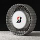 Lốp xe Mặt Trăng của Bridgestone được vinh danh là “Ý tưởng lốp của năm”